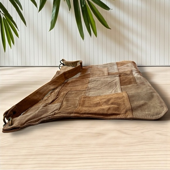 LIZDEN Genuine Leather Patchwork Shoulder Bag – One Size - Picture 4 of 10